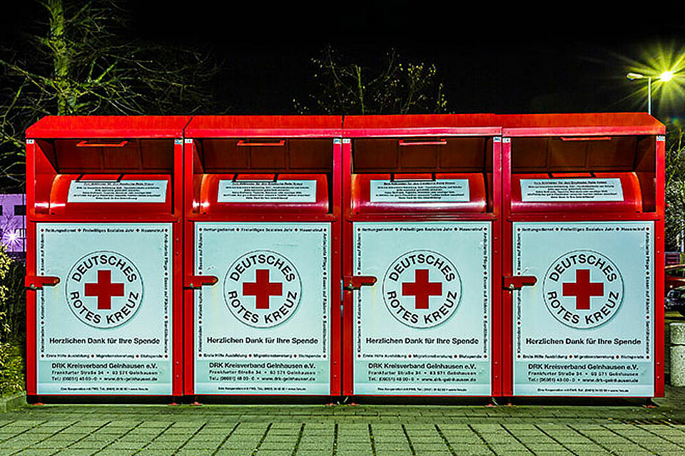 Abbau von Altkleidercontainern